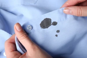Can-Rubbing-Alcohol-Remove-Stains-1