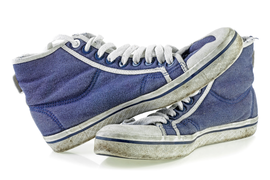 How-to-Clean-Colored-Shoes-with-Baking-Soda